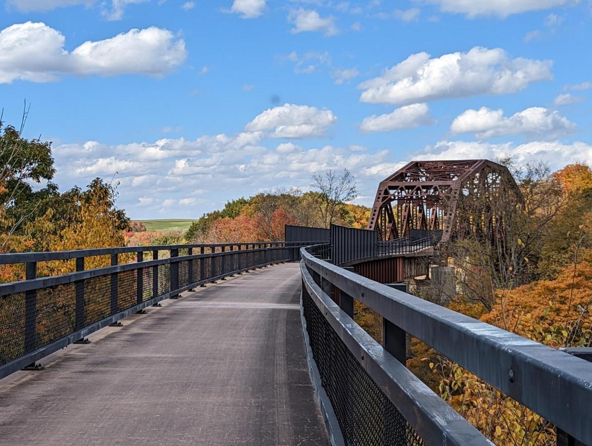 Stay In Ohiopyle In The Middle Of Town By The Gap Trail Eksteriør billede